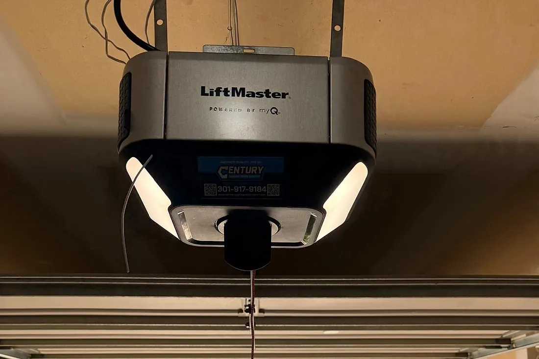 New LiftMaster myQ opener installed by Century